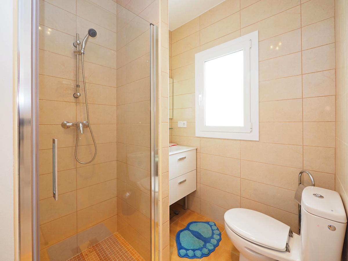 Holiday Home Alberes Empuriabrava Eksteriør billede